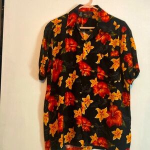 Red Dragon SZ M vintage colorful Floral  Shirt with surfers